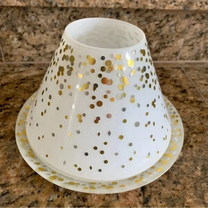 Yankee Candle Co. Confetti Cheers Gold White Shade & Under Plate Cheers Cover